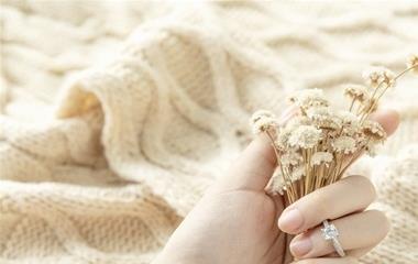 怎样追天蝎女生?