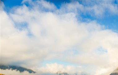 女子怀念心上人的诗句,怀念爱人的唯美诗句