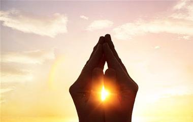 女朋友胃疼咋办怎样去关怀?六个办法缓解