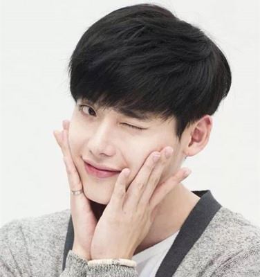 十二星座花痴排行3