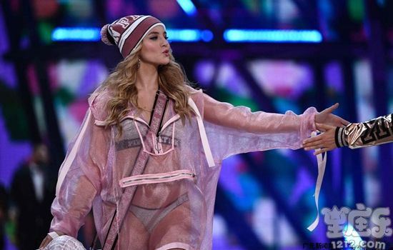 用视觉高潮降服男人?维密大秀揭秘十二星座内衣攻略!1