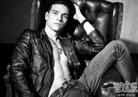 饥渴怎么办？这些星座男超耐久！3