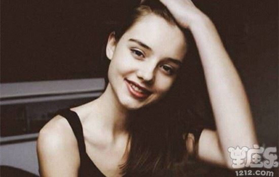 一谈恋爱就很粘人的星座1