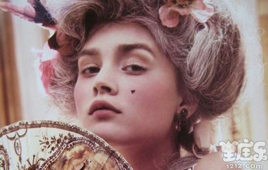 十二星座你的走运痣在哪里？1