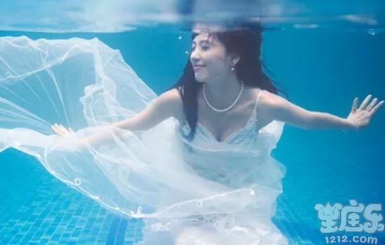 2017年末这几个星座有桃花劫3