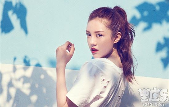 十二星座被喜爱的人表达时，心里在想什么？2